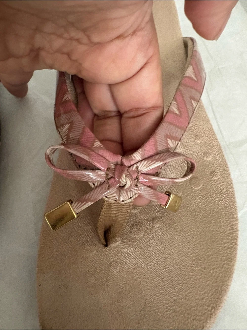 Vionic Rose Gold and Black Slip-On Sandal